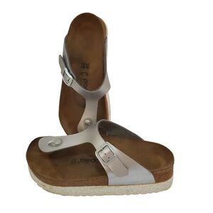 Papillio By Birkenstock Gizeh Platform Silver Women's Sandals Size 39 8.5